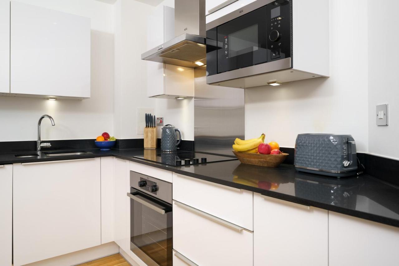 1 Bed Flat Near Canary Wharf, O2 Appartement Londen Buitenkant foto