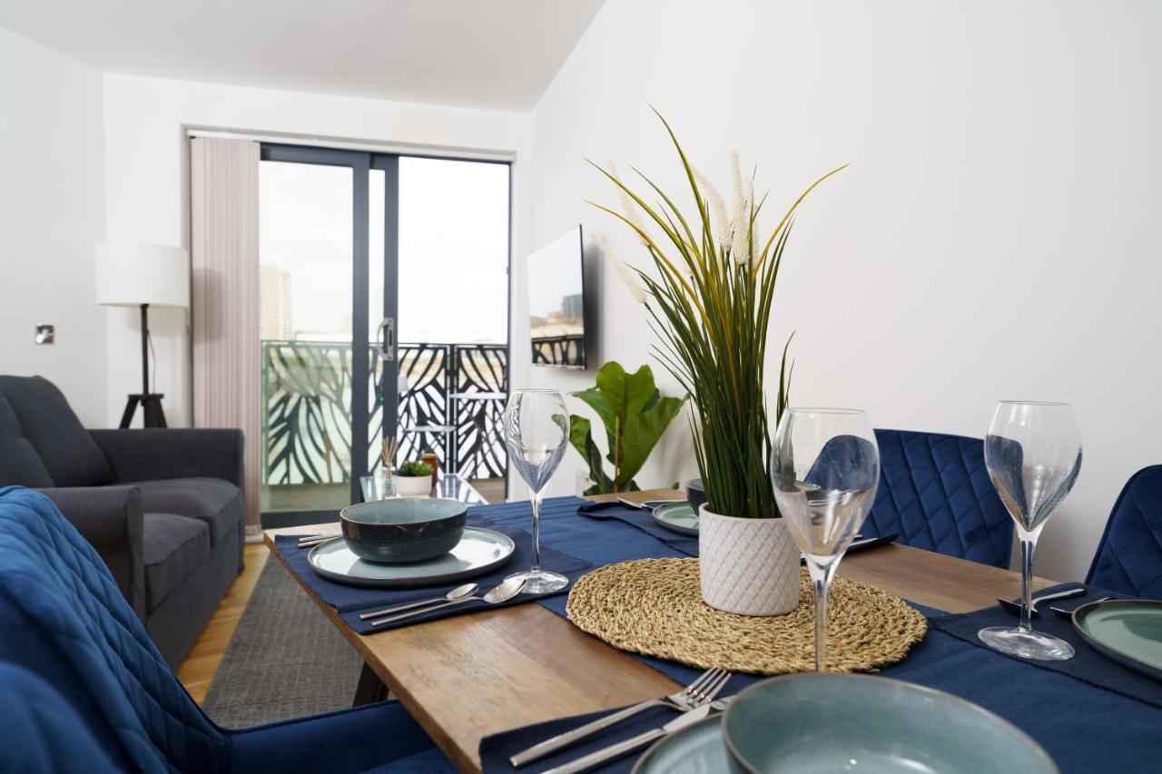 1 Bed Flat Near Canary Wharf, O2 Appartement Londen Buitenkant foto