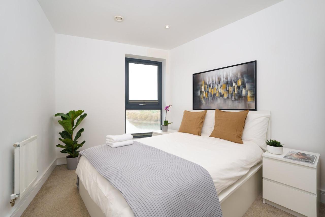1 Bed Flat Near Canary Wharf, O2 Appartement Londen Buitenkant foto