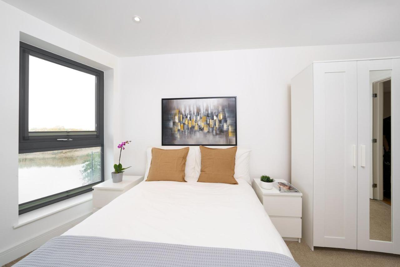 1 Bed Flat Near Canary Wharf, O2 Appartement Londen Buitenkant foto